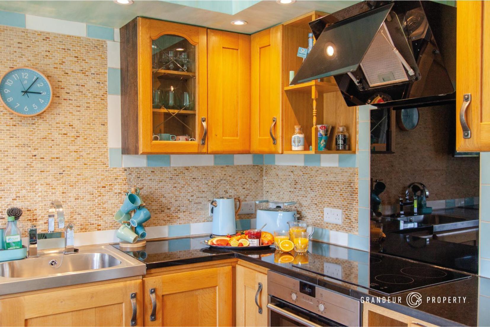 The Gardenside Apartment By Grandeur Property บอร์นมัธ ภายนอก รูปภาพ